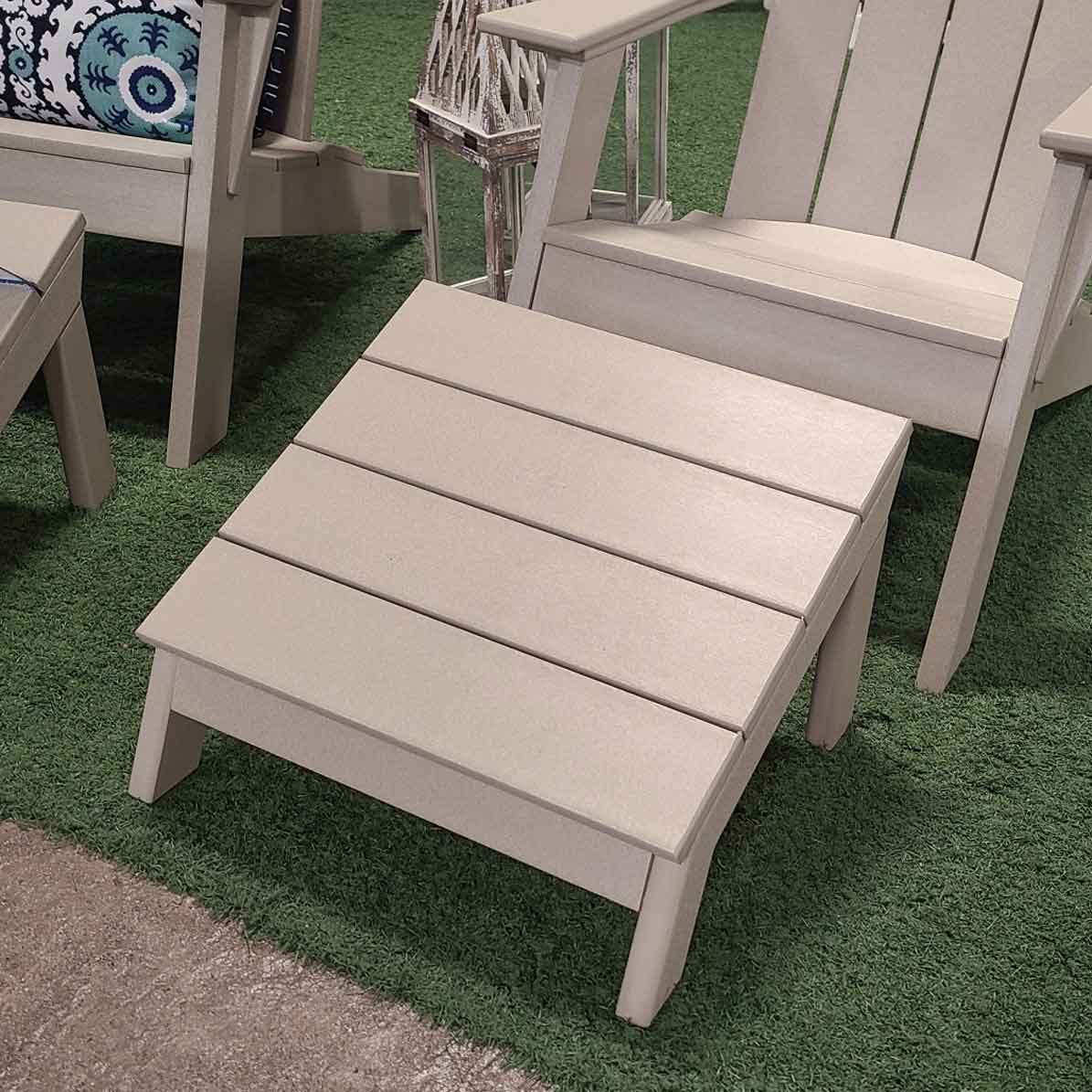 https://www.sunnylandfurniture.com/c/Outdoor-Furniture/28/Adirondack-Chairs/product_images/72120210311_134347_resized.jpg